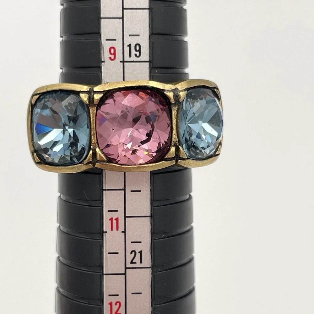 Heidi Daus Crystal Bronze Womens Adult Size 10 3-Stone Cocktail Statement Ring
